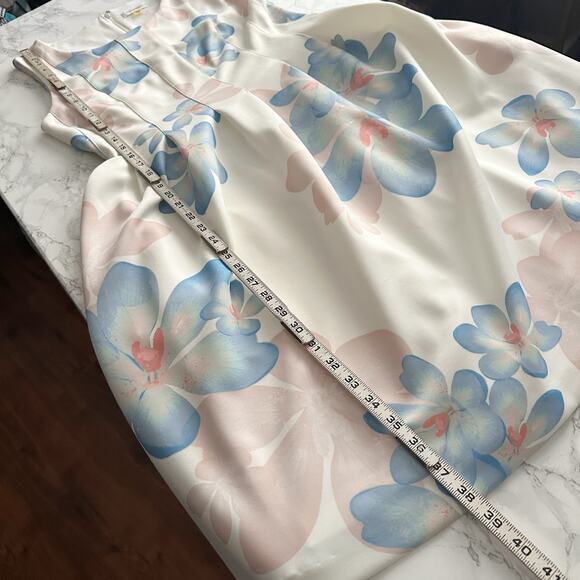 Calvin Klein Scuba Sleeveless Fit n Flare Cream Blue Floral Dress Womens Size 12 - Picture 10 of 10